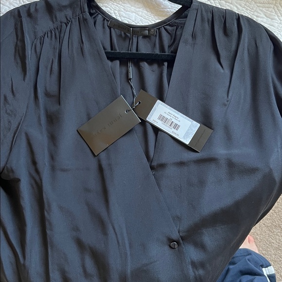 NWT! Jenni Kayne Silk Sydney Top Elegant Black V-Neck Blouse - XS - Picture 9 of 10